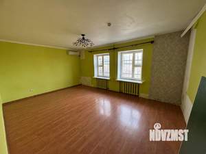 Дом 366м², 3-этажный, участок 14 сот.