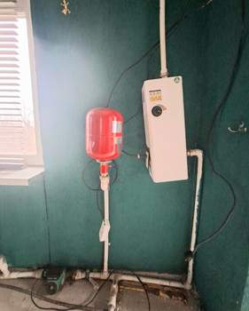 Дом 45м², 2-этажный, участок 6 сот.