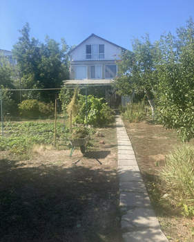 Дом 100м², 3-этажный, участок 8 сот.