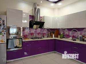 Дом 258м², 2-этажный, участок 4 сот.