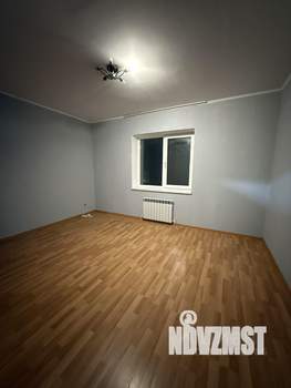 Дом 200м&sup2;, 2-этажный, на длительный срок, 