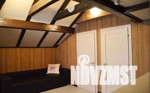 Дом 213м&sup2;, 2-этажный, посуточно, 