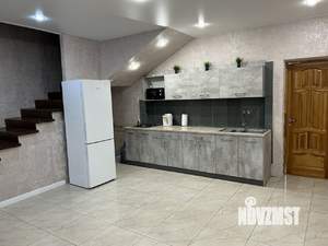 Дом 240м&sup2;, 2-этажный, посуточно, 