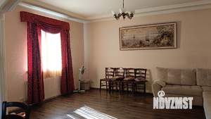 Дом 140м², 2-этажный, на длительный срок, 