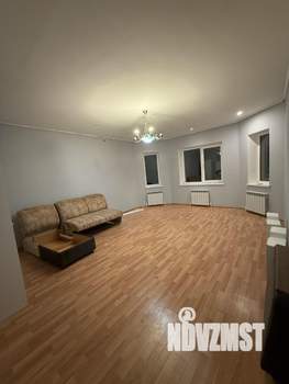 Дом 200м&sup2;, 2-этажный, на длительный срок, 