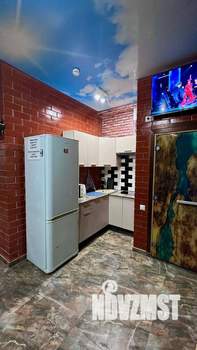 Дом 300м&sup2;, 3-этажный, посуточно, 