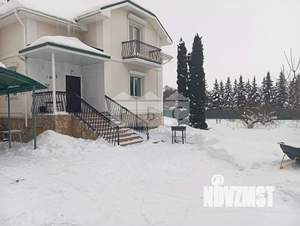 Коттедж 380м&sup2;, 2-этажный, на длительный срок, 