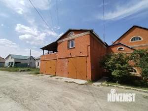 Дом 70м², 2-этажный, на длительный срок, 