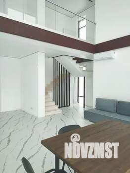 Дом 220м&sup2;, 2-этажный, посуточно, 