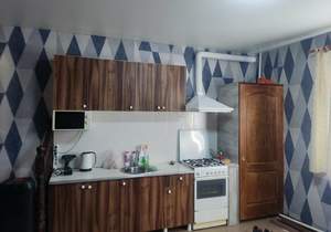 Дом 70м², 2-этажный, на длительный срок, 