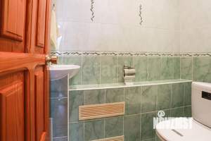 Дом 152м&sup2;, 3-этажный, на длительный срок, 