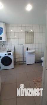 Дом 35м&sup2;, 2-этажный, посуточно, 