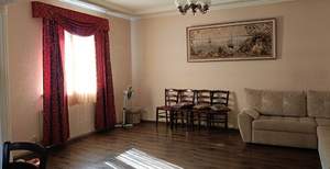 Дом 140м², 2-этажный, на длительный срок, 