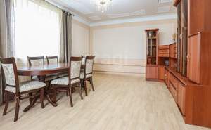 Дом 152м&sup2;, 3-этажный, на длительный срок, 