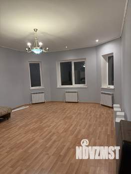 Дом 200м&sup2;, 2-этажный, на длительный срок, 