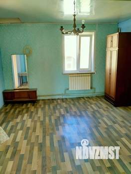 Дом 80м², 2-этажный, на длительный срок, 
