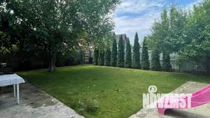 Дом 160м&sup2;, 2-этажный, посуточно, 