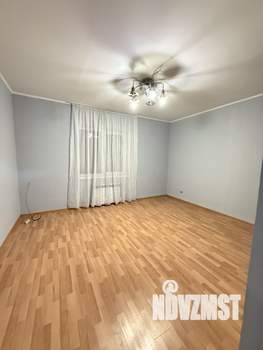 Дом 200м&sup2;, 2-этажный, на длительный срок, 