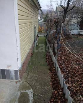 Дом 60м&sup2;, 2-этажный, участок 5 сот.  