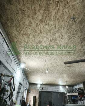 Дом 142м&sup2;, 2-этажный, участок 10 сот.  