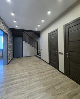 Дом 160м², 2-этажный, участок 12 сот.  