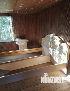 Дом 53м&sup2;, 2-этажный, участок 6 сот.  