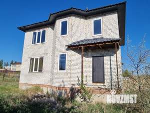 Дом 265м², 3-этажный, участок 11 сот.  