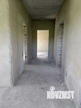 Коттедж 303м², 2-этажный, участок 10 сот.  
