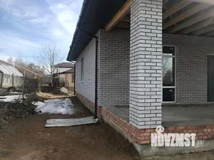 Дом 315м&sup2;, 1-этажный, участок 8 сот.  