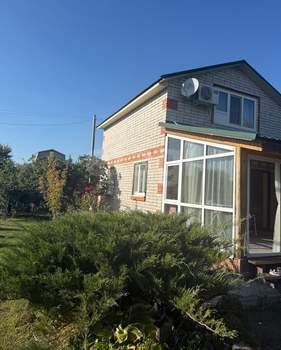 Дом 76м&sup2;, 2-этажный, участок 4 сот.  