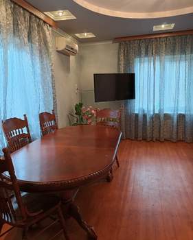 Дом 190м², 3-этажный, участок 9 сот.  