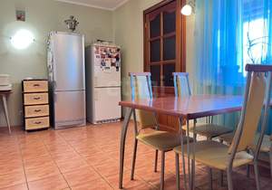 Дом 450м², 2-этажный, участок 20 сот.  