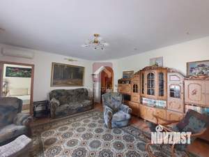 Дом 180м², 2-этажный, участок 8 сот.  