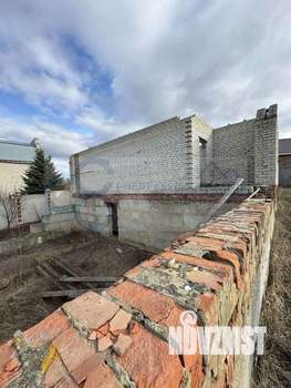 Дом 270м², 2-этажный, участок 15 сот.  