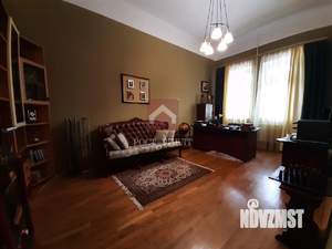 Дом 356м&sup2;, 2-этажный, участок 11 сот.  