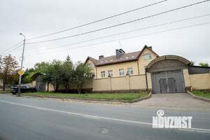 Коттедж 700м², 2-этажный, участок 12 сот.  