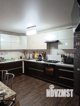 Дом 93м&sup2;, 1-этажный, участок 6 сот.  