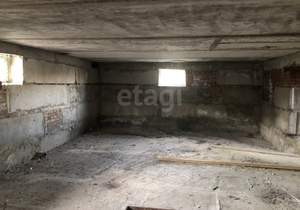 Дом 210м², 3-этажный, участок 10 сот.  