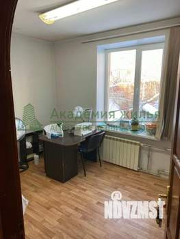 Дом 280м², 2-этажный, участок 1 сот.  