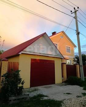 Дом 230м², 2-этажный, участок 9 сот.  