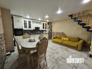 Дом 98м&sup2;, 2-этажный, участок 1 сот.  