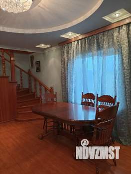 Дом 191м&sup2;, 2-этажный, участок 9 сот.  