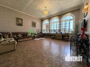 Дом 329м², 4-этажный, участок 5 сот.  