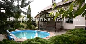 Дом 151м², 2-этажный, участок 10 сот.  