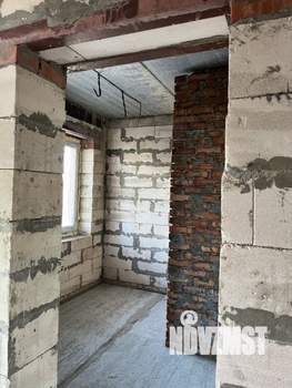 Коттедж 240м&sup2;, 3-этажный, участок 21 сот.  