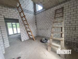 Коттедж 142м², 2-этажный, участок 6 сот.  