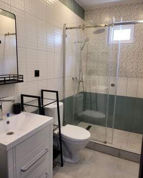 Дом 90м&sup2;, 2-этажный, участок 6 сот.  