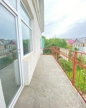 Дом 250м², 2-этажный, участок 4 сот.  