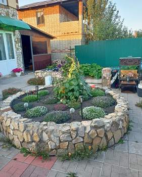 Дом 50м&sup2;, 2-этажный, участок 6 сот.  