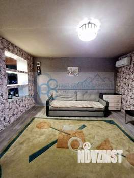 Дом 80м&sup2;, 2-этажный, участок 5 сот.  